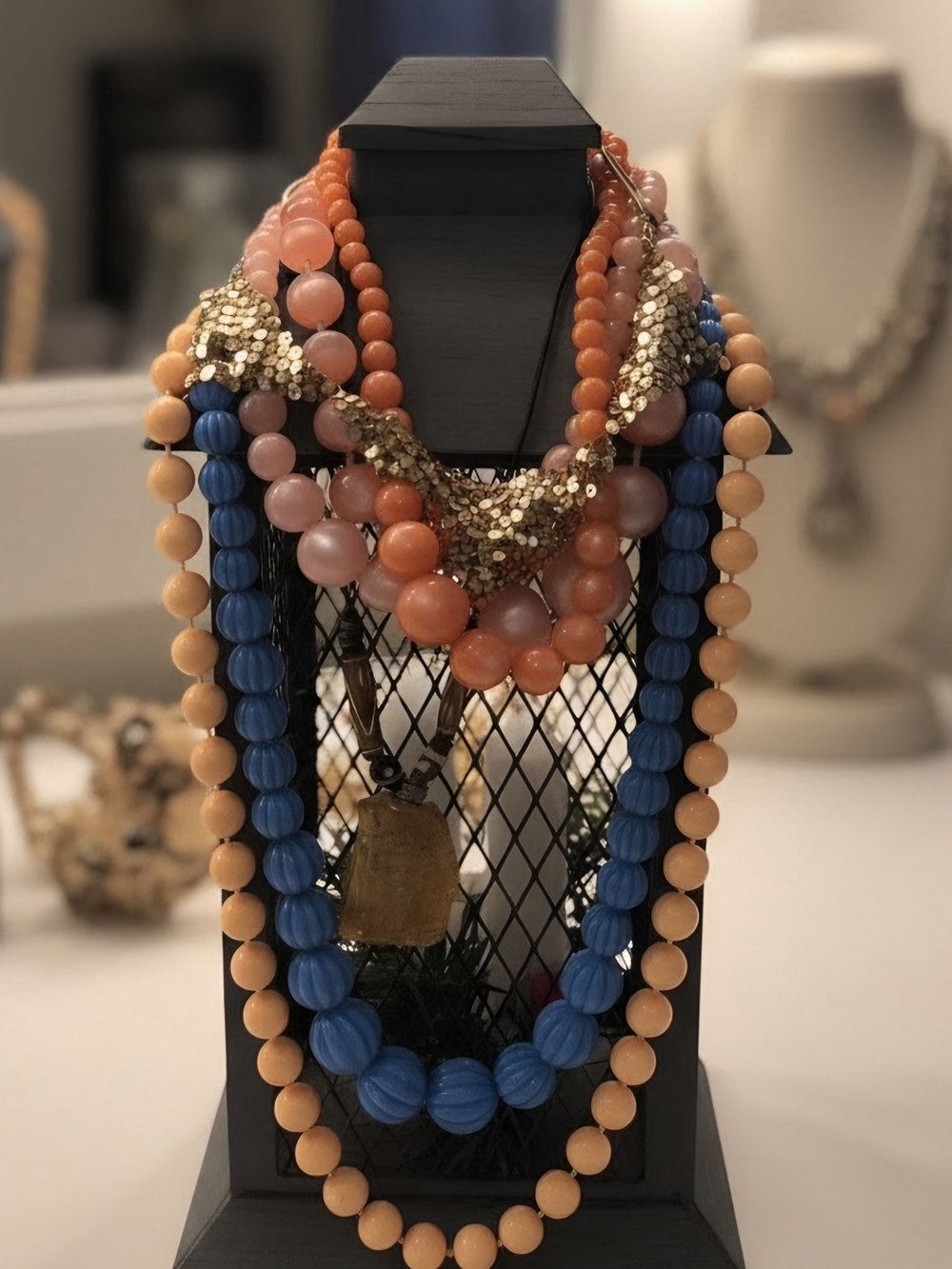 7 VINTAGE NECKLACES BUNDLE (TAKE ALL)